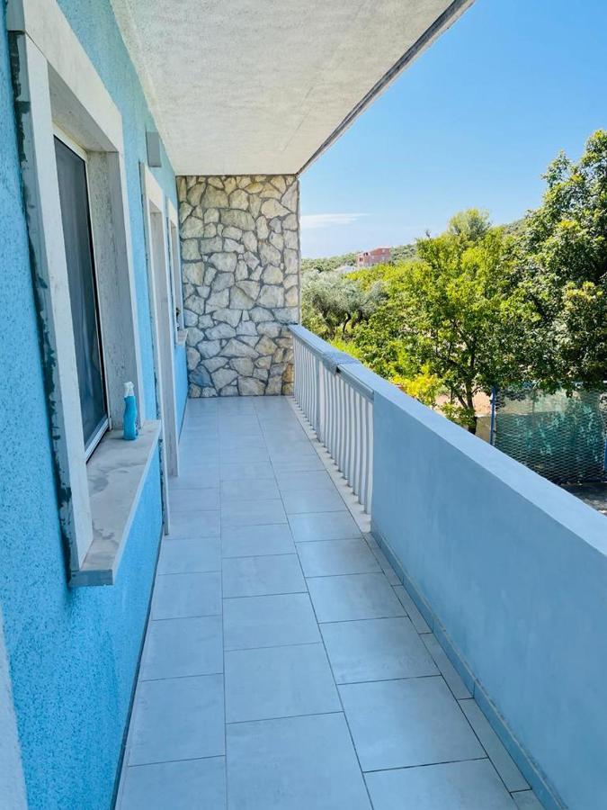 Oaza Mira Apartment Tisno Bagian luar foto